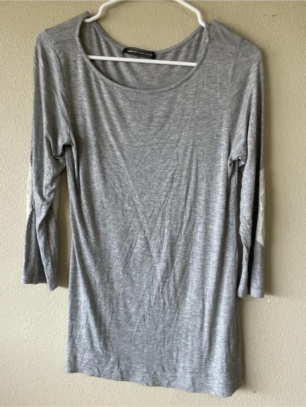 Happening In The Present Medium Top Grey 3/4 Sleeve Lace Detail
